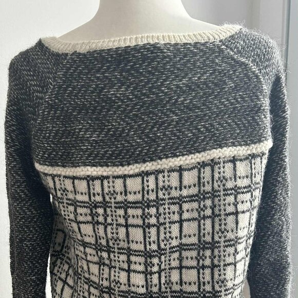 LOFT Soft Alpaca Blend Ivory & Charcoal Plaid Textured Knit Sweater – US M - Picture 7 of 11